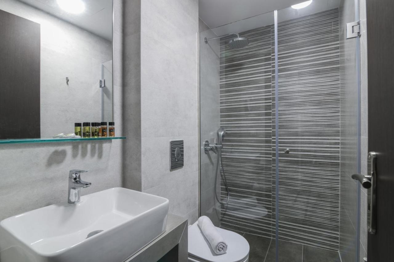 Centro Studios & Apartments Zakynthos Town Exterior photo